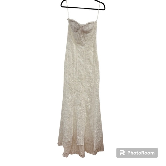 Rococo Sand | X Revolve Paris Lace Gown In White Strapless Size Small NEW - Picture 8 of 11